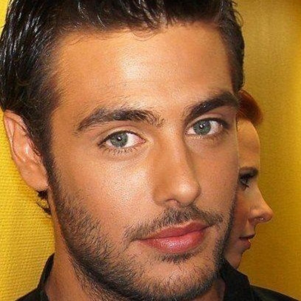 Meet your Posher, Ezra